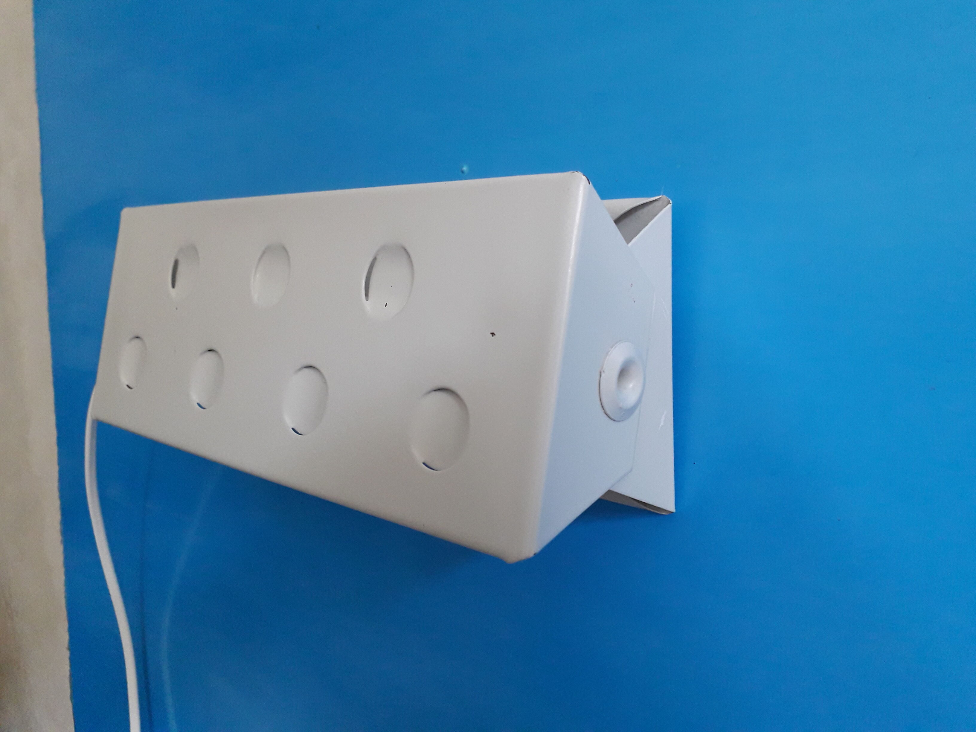 Vintage adjustable swivel shutter wall lamp