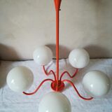 Metal pop chandelier and opalines