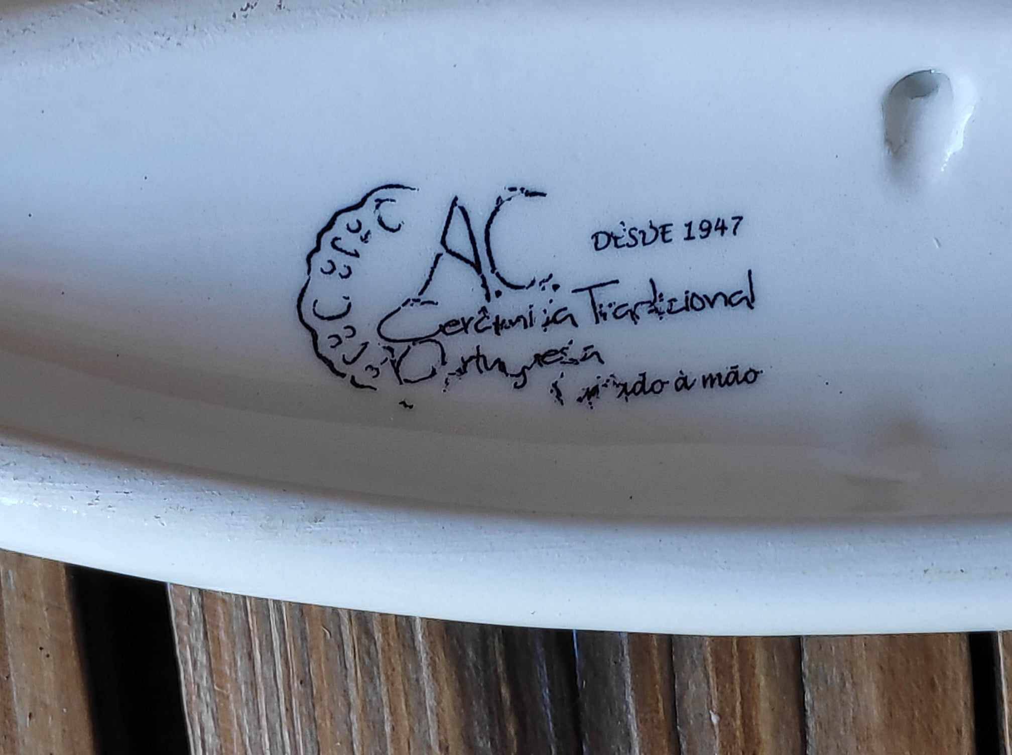 2 ceramic sardines