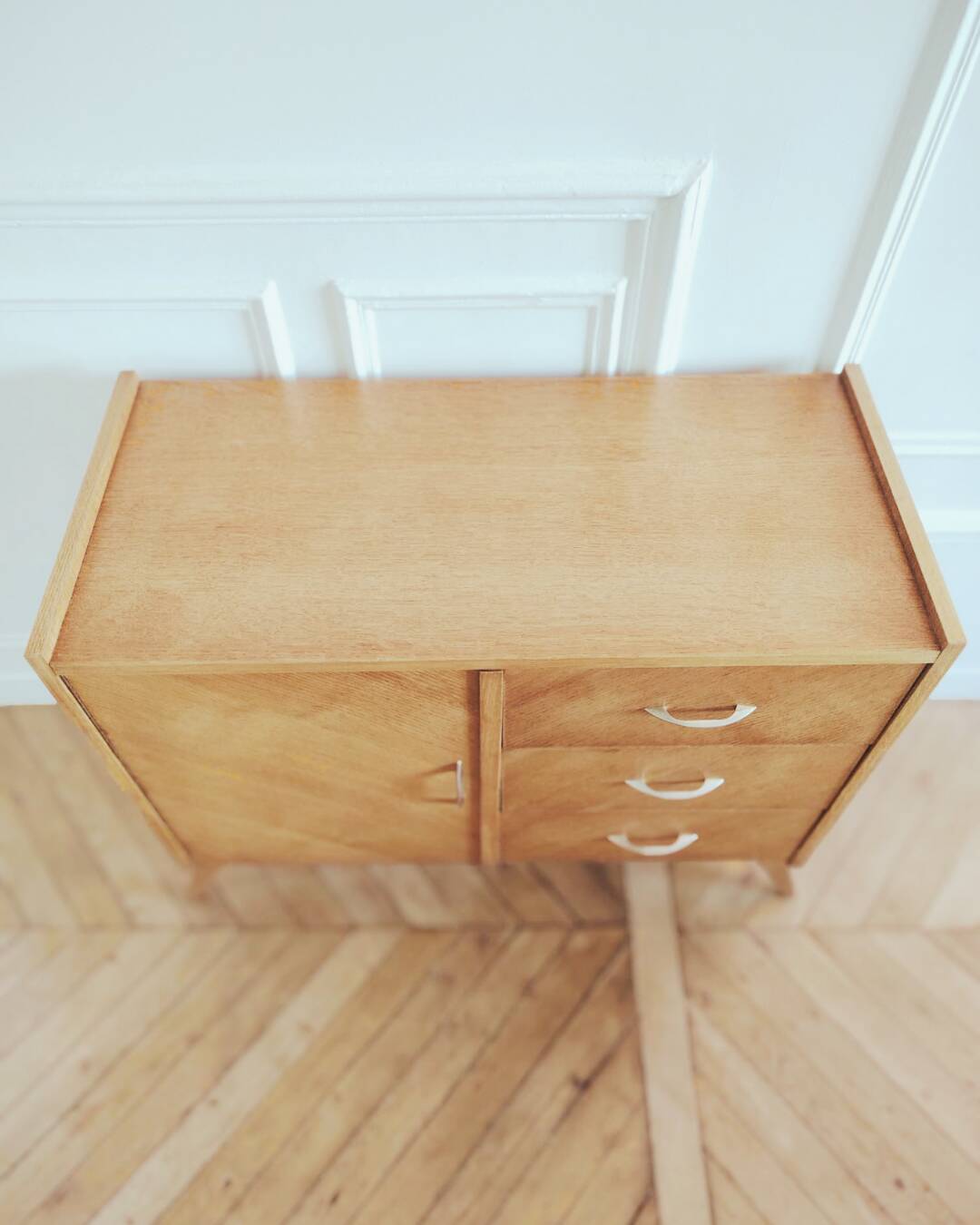 Small vintage buffet in Scandinavian style, 1950s-60s.