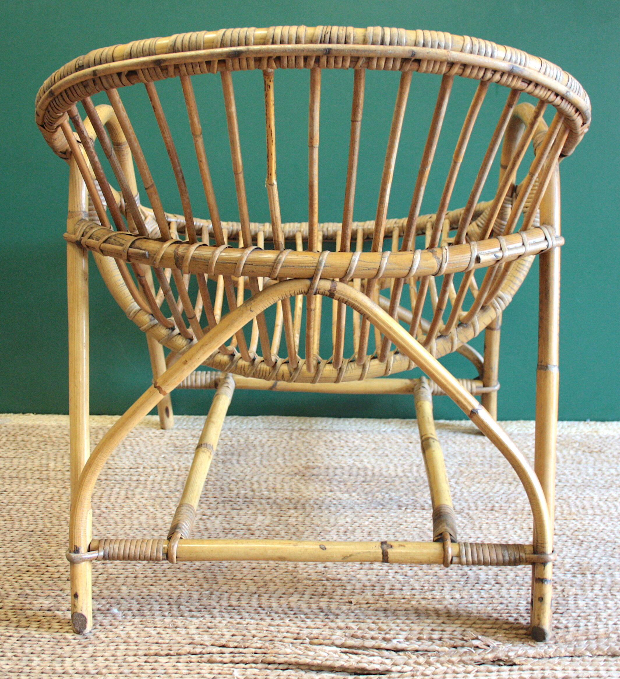 Pair of armchairs in rattan vintage