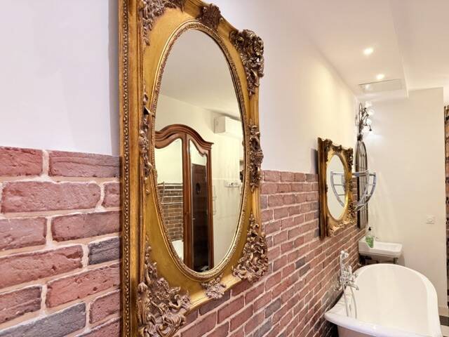 3 large oval mirrors, 19th century style, gilded with square frames and beautiful moulding.