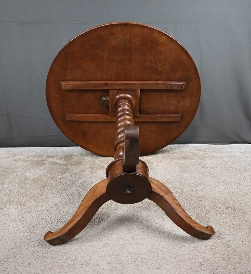 Table à plateau basculant en acajou, époque Louis-Philippe – Milieu XIXe
