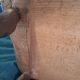 Chaise enfant en chêne sculpté. Ancien meuble breton