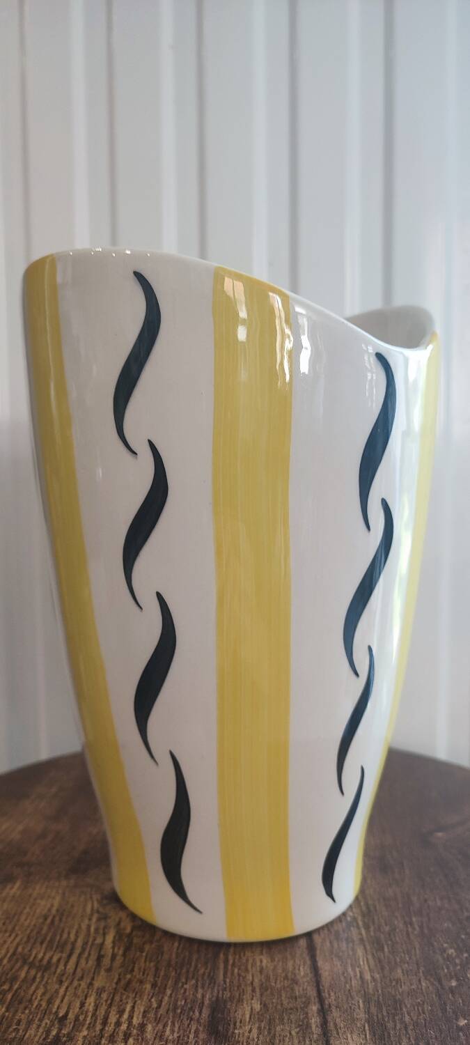 Vase faïence Saint Clément France années 60