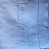 Drap lin ancien brodé à la main et monogramme t t 226 x 324