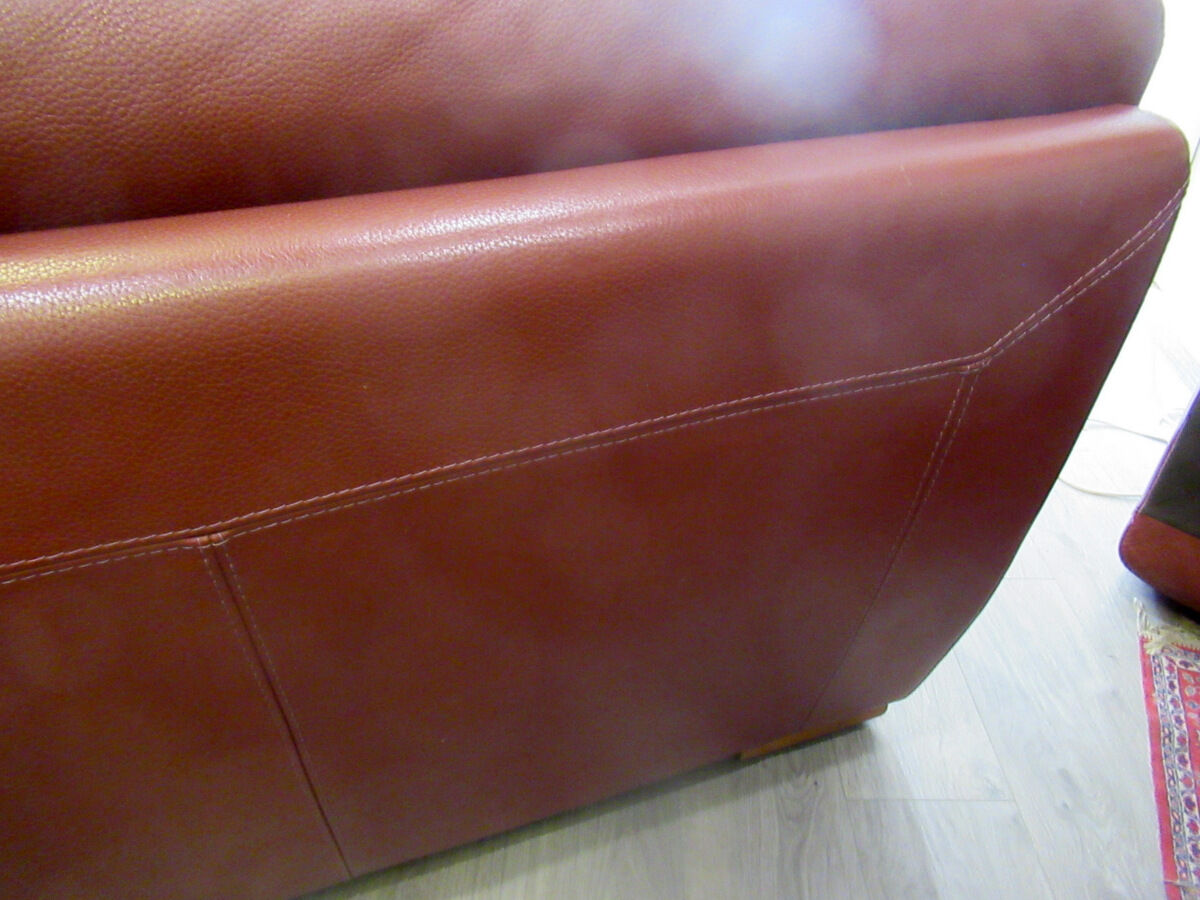 Leather sofa, 2 seats, Roche-Bobois brand