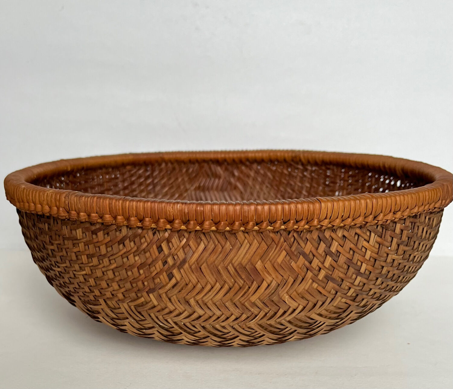 Woven straw basket
