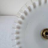 Pendant in serrated opaline