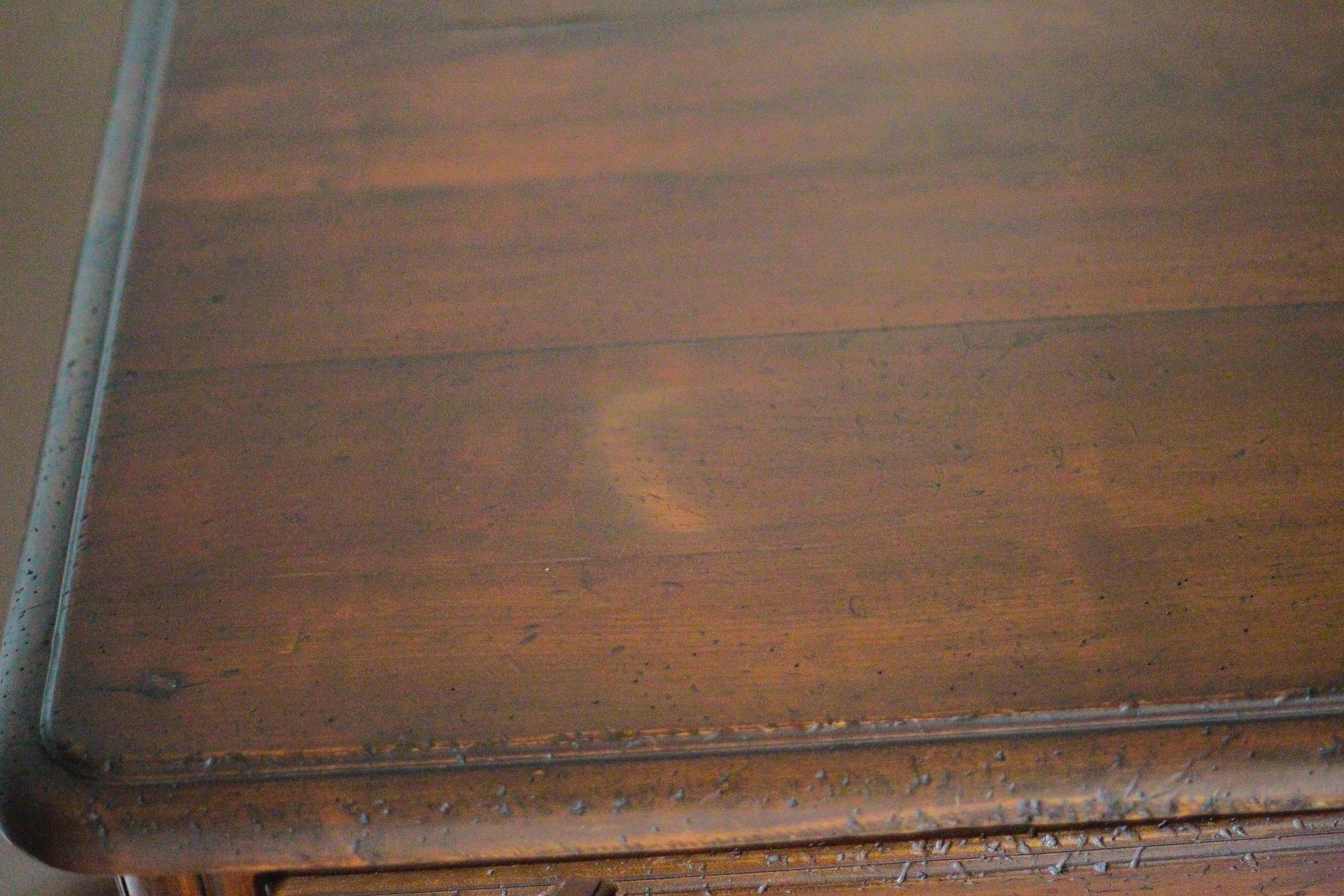 Wooden chest of drawers with 4 drawers in Louis XV style