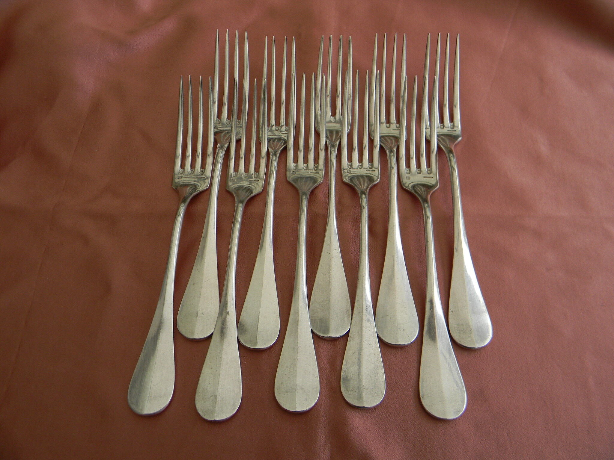 Set of 10 cutlery in silver white metal