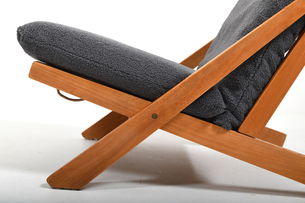 Fauteuil à dossier haut CH-03 par Hans J. Wegner