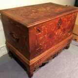Large chest in marquetry nineteenth