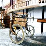 Rolling bar trolley