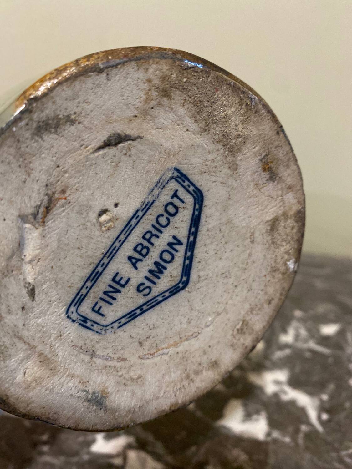 Enameled stoneware carafe