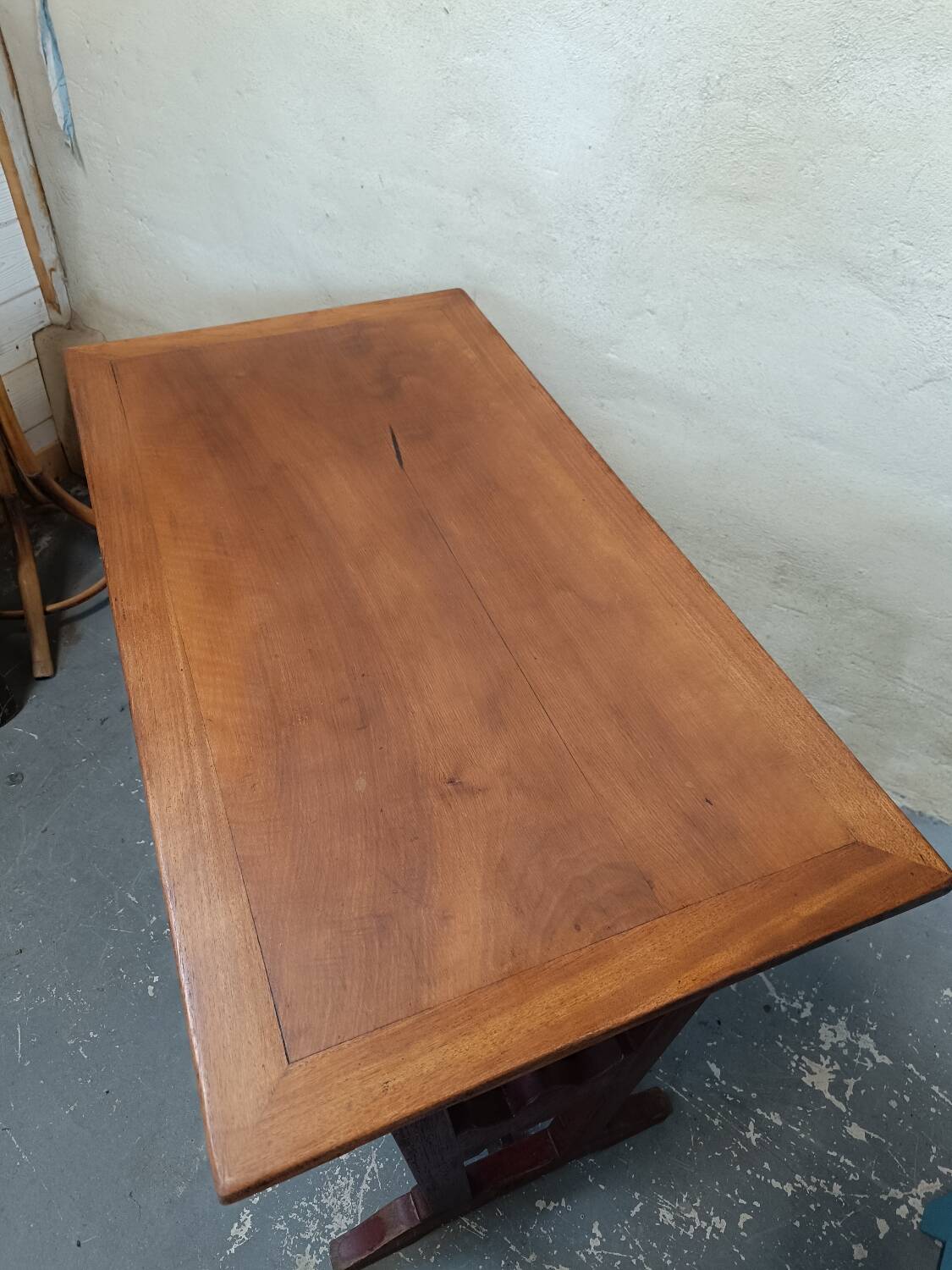 Bistro table