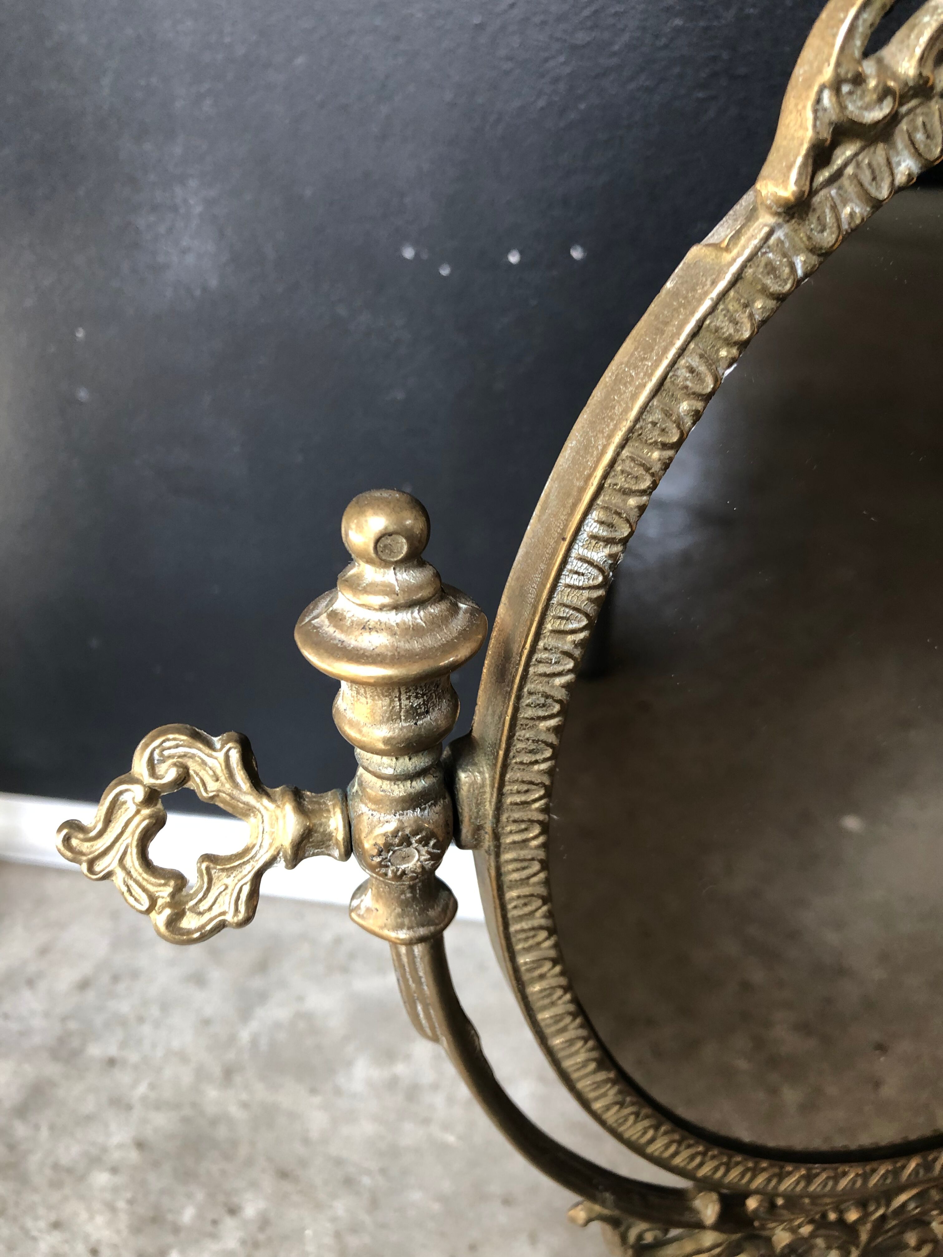 Bronze swivel mirror   30x38cm