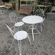 Salon de jardin en fer forgé , 1 table + 3 fauteuils