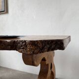 Table artisanale en orme massif, art populaire