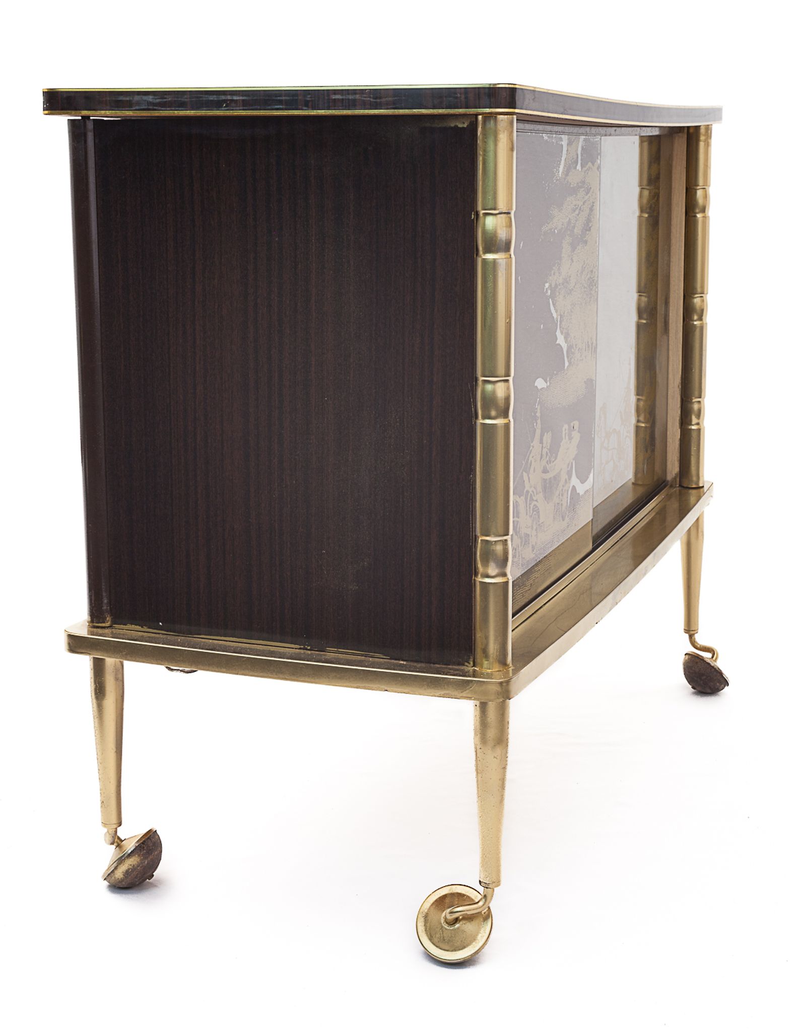 Bar électrifié à roulettes, 1960
