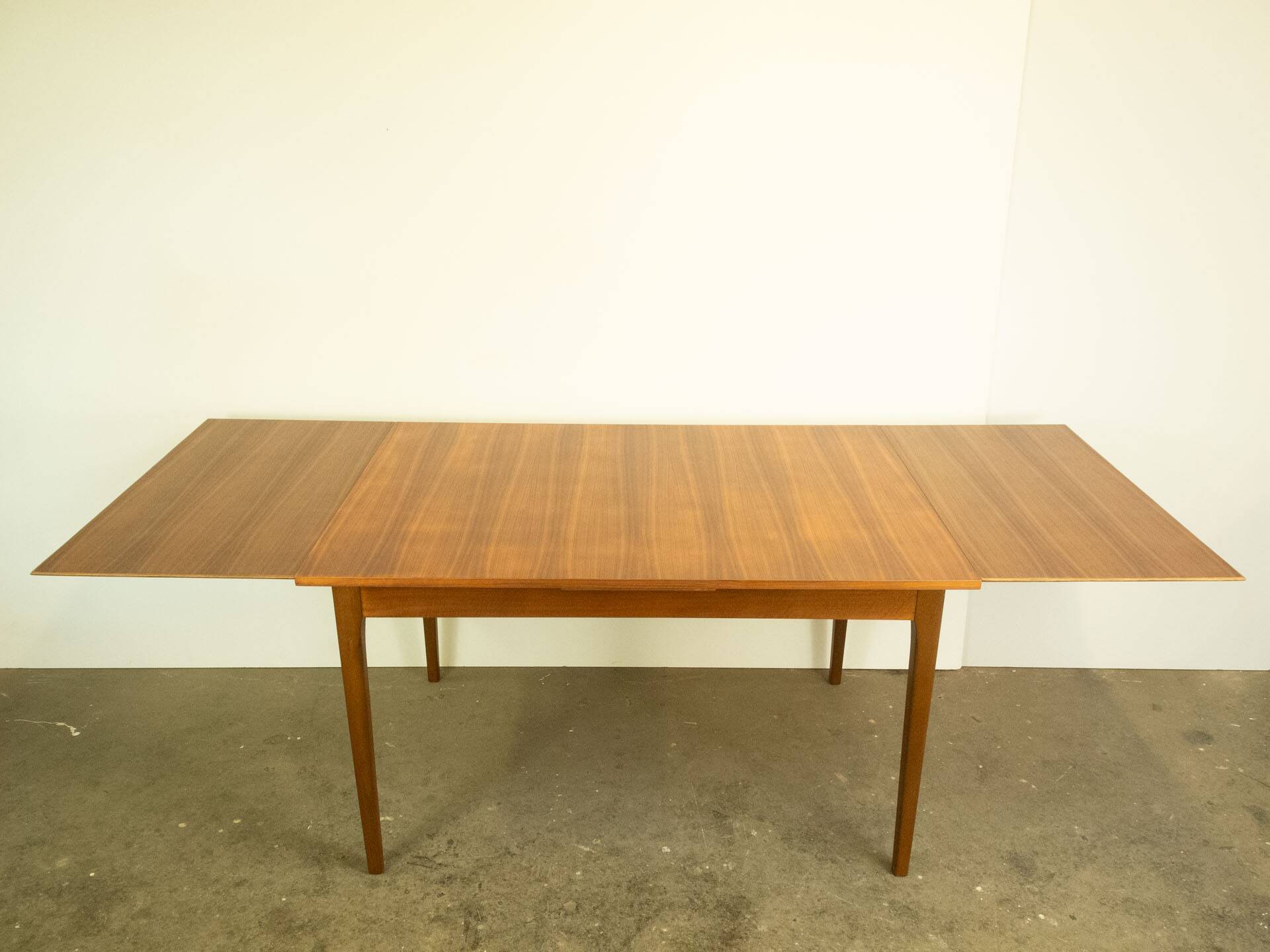 Extendable dining table by Lübke, walnut, beech, vintage from the 60s
