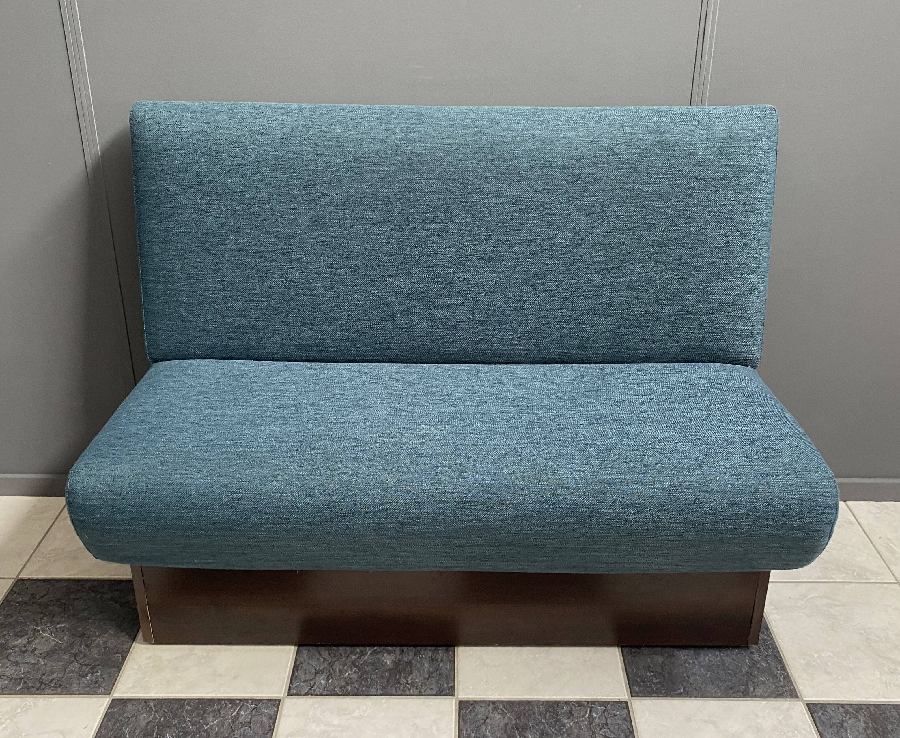 Diner seat USA style in blue fabric