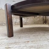 Round ceramic coffee table with “rooster” motif by Dan