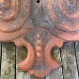 Large ridge pediment