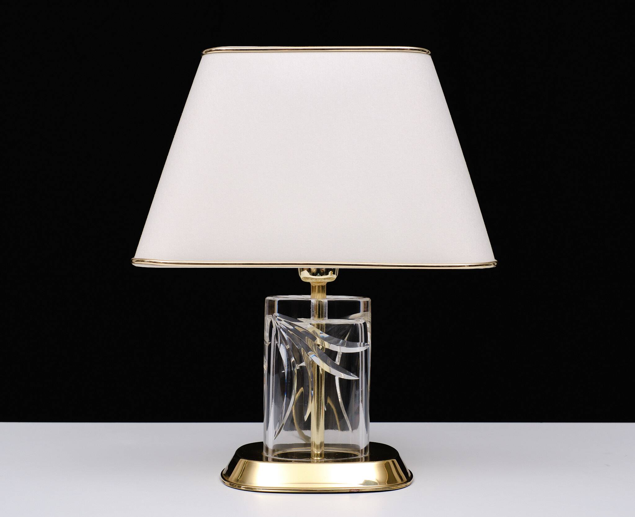 Preciosa Top quality pristine Bohemian Crystal Table lamp Czech Republic