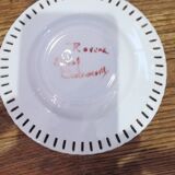 Charming set of 3 small rovina épinal plates