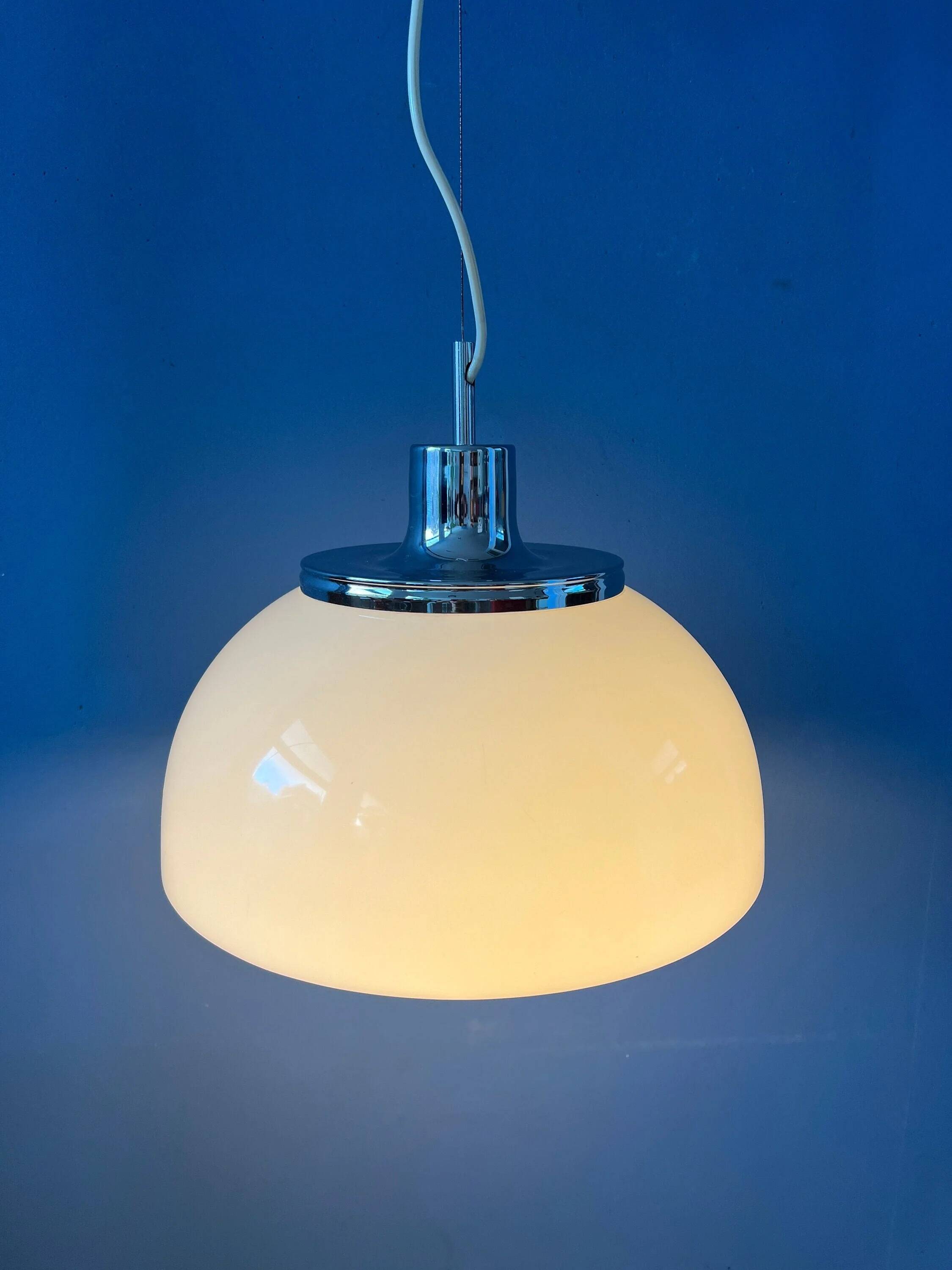 White Guzzini Faro suspension in plexiglass