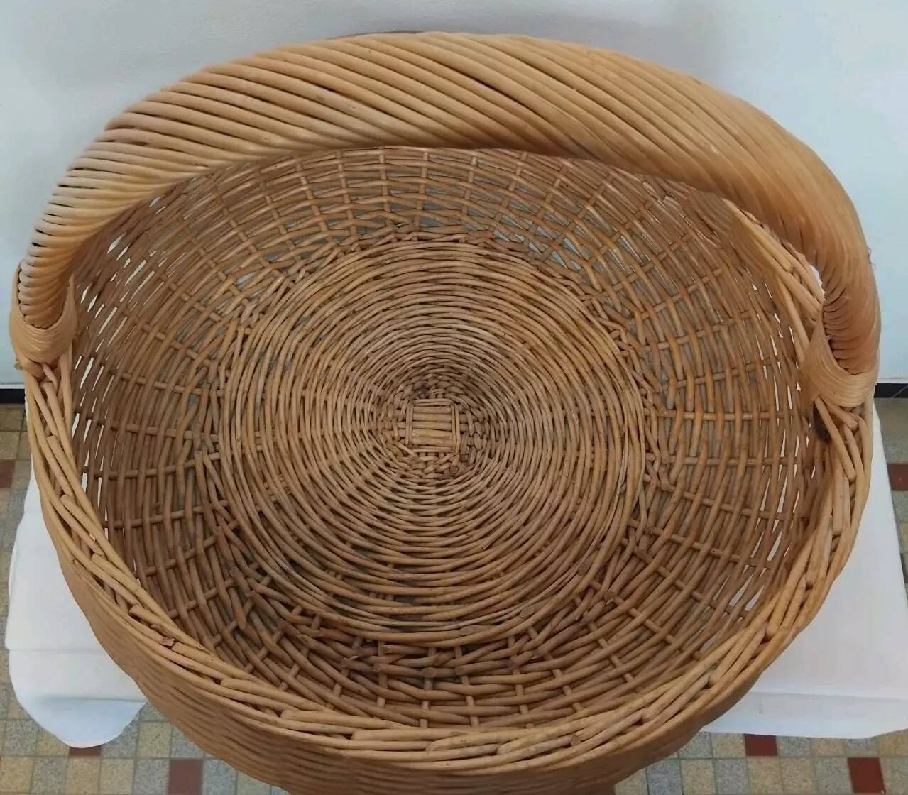 Large vintage wicker basket