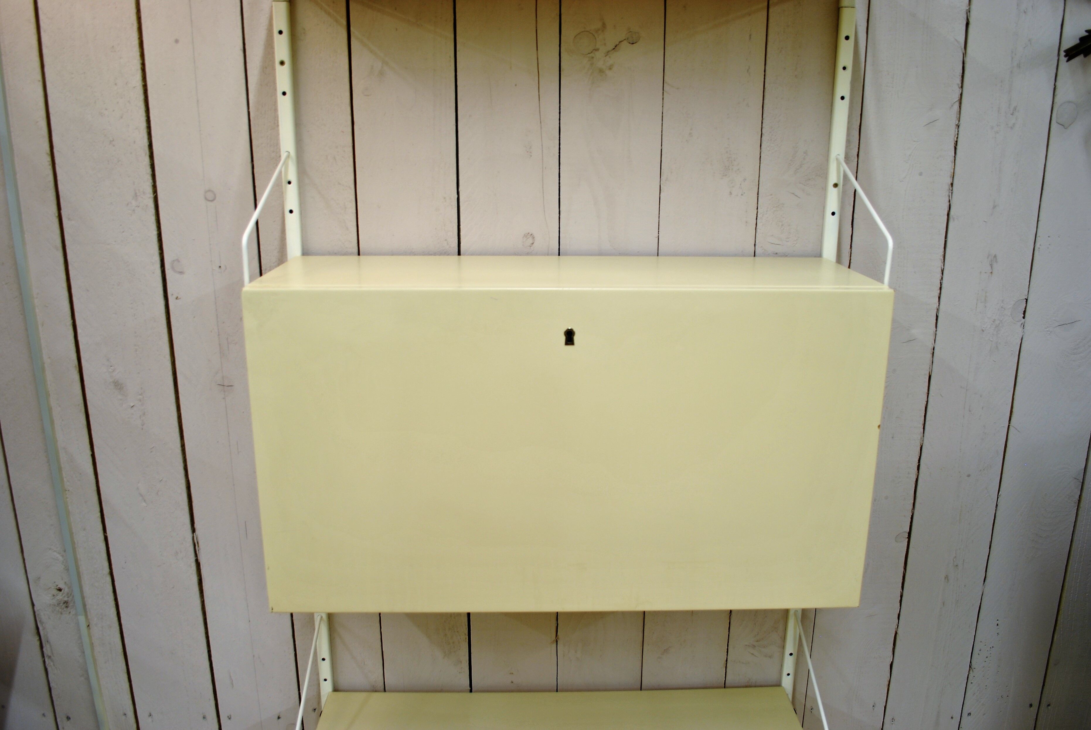 Shelves secretary 1970