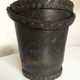 Brutalist studded leather bucket bucket 1920