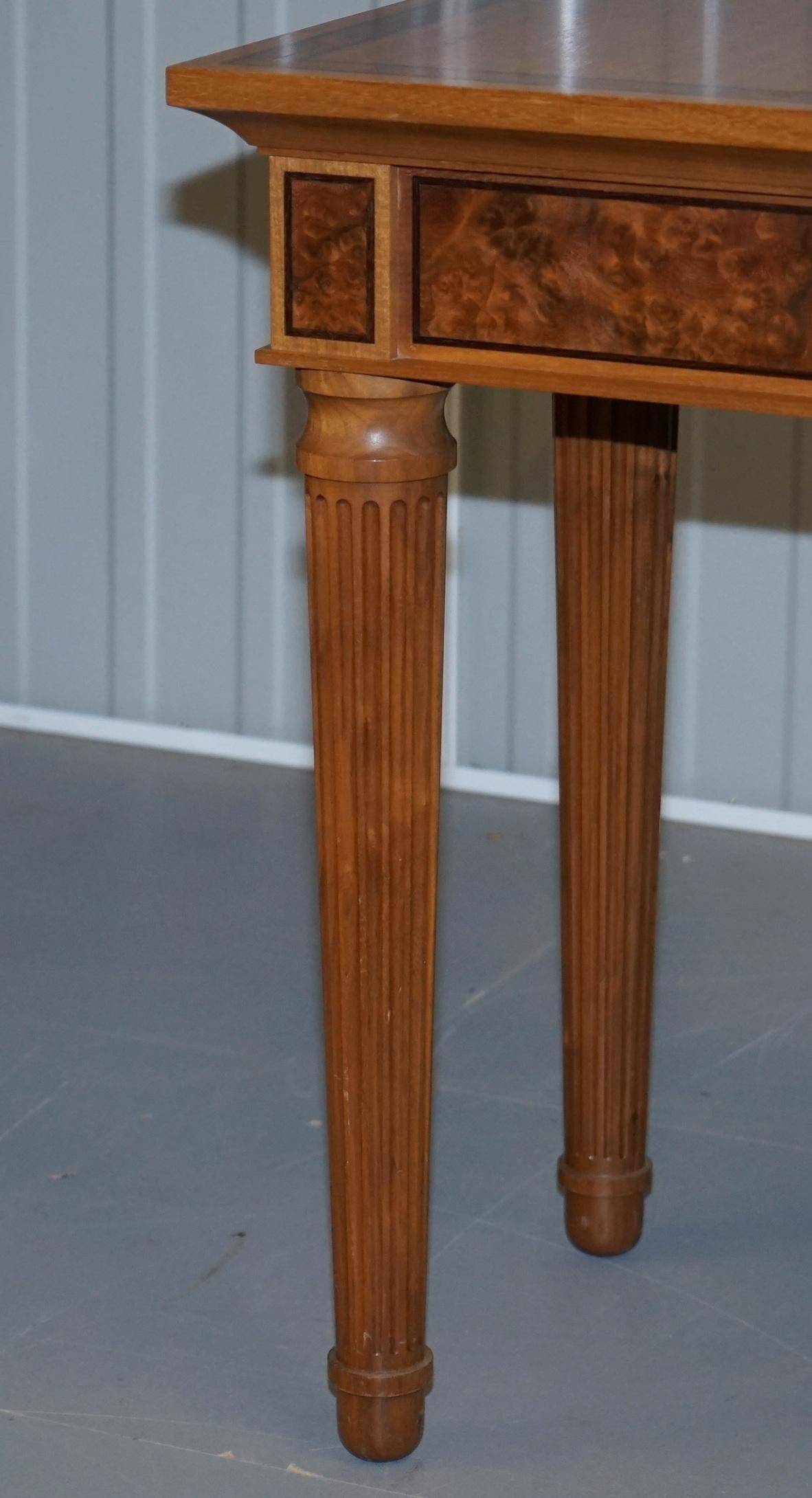 Pair of console tables David Linley 1993 walnut burr