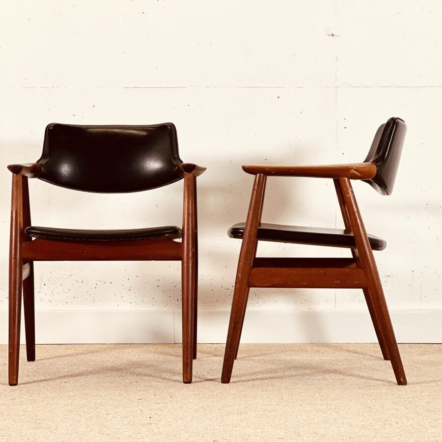Set of 2 armchairs by Svend Age Eriksen (Glostrup)
