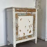 Patinated white jam maker