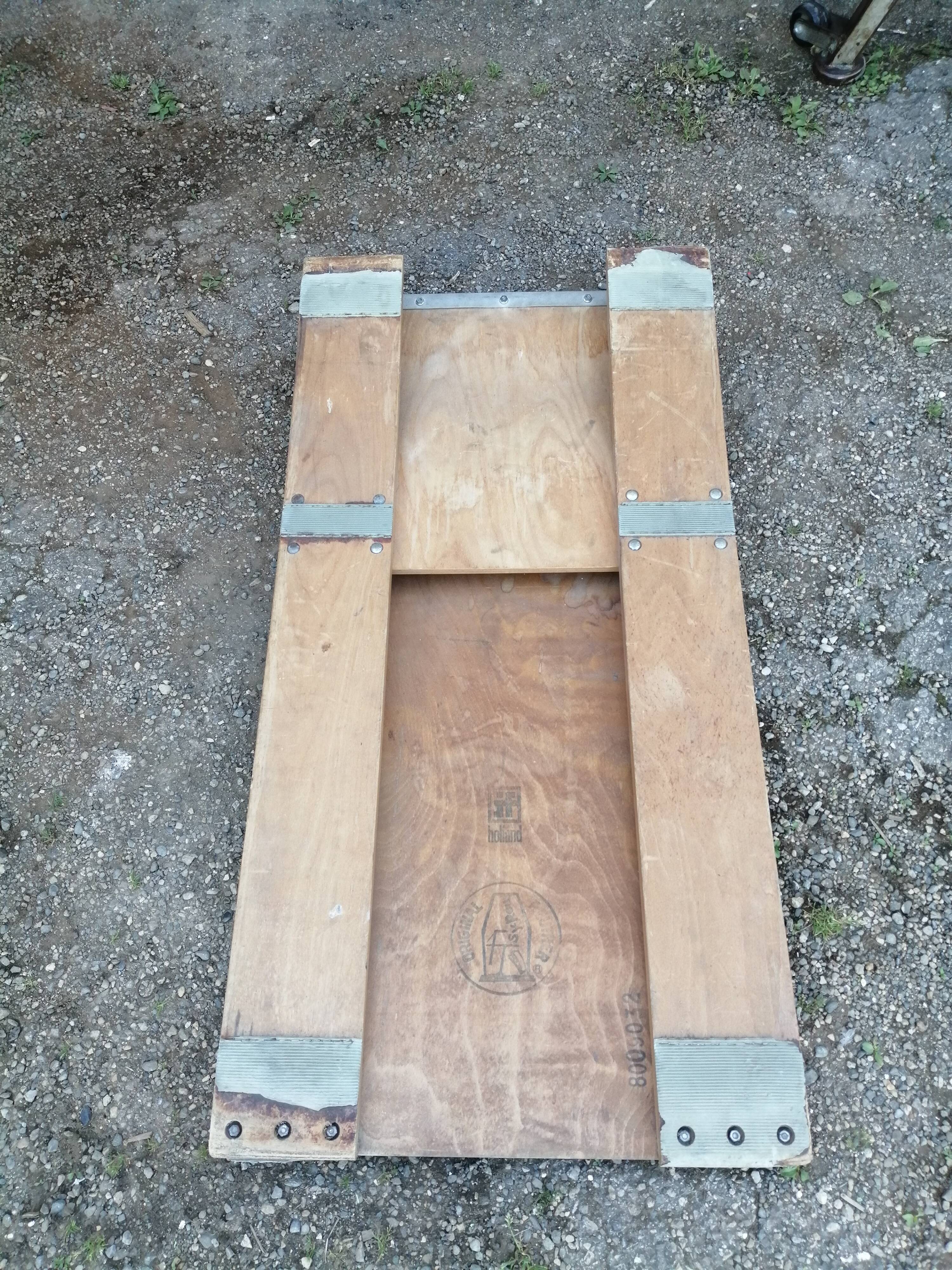 Lot plinth, springboard, gymnastics horse