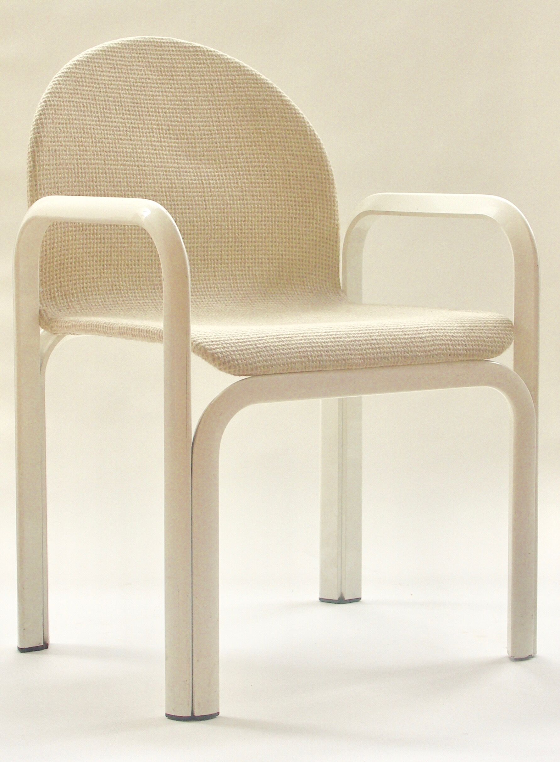 Armchair "Orsay" design Gae Aulenti for Knoll 1975