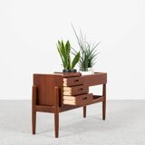 Midcentury Danish hallway chest and planter in teak by Arne Wahl Iversen for Vinde Møbelfabrik