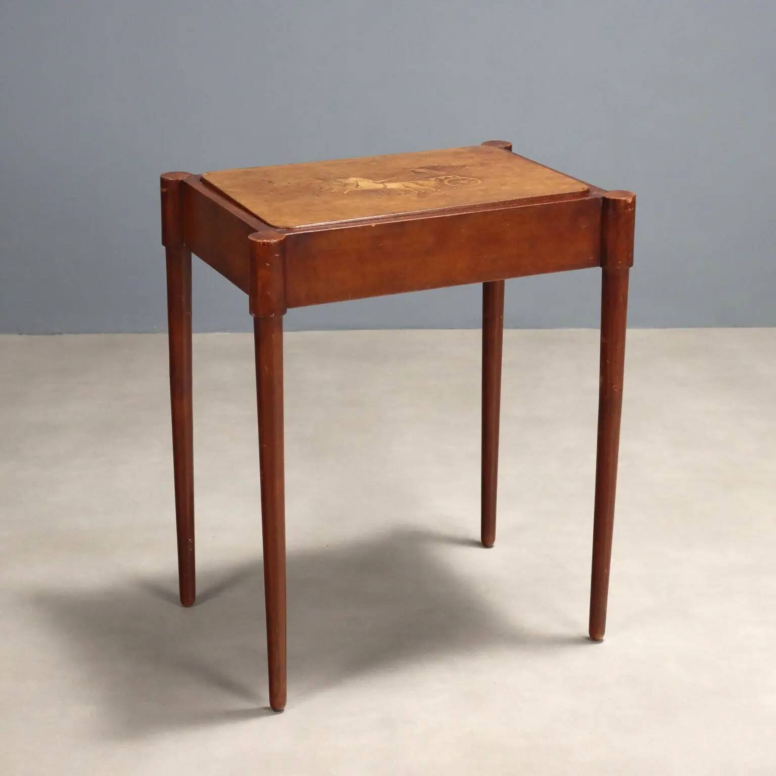 Table basse ancienne en acajou avec marqueterie, Italie, XIXe siècle