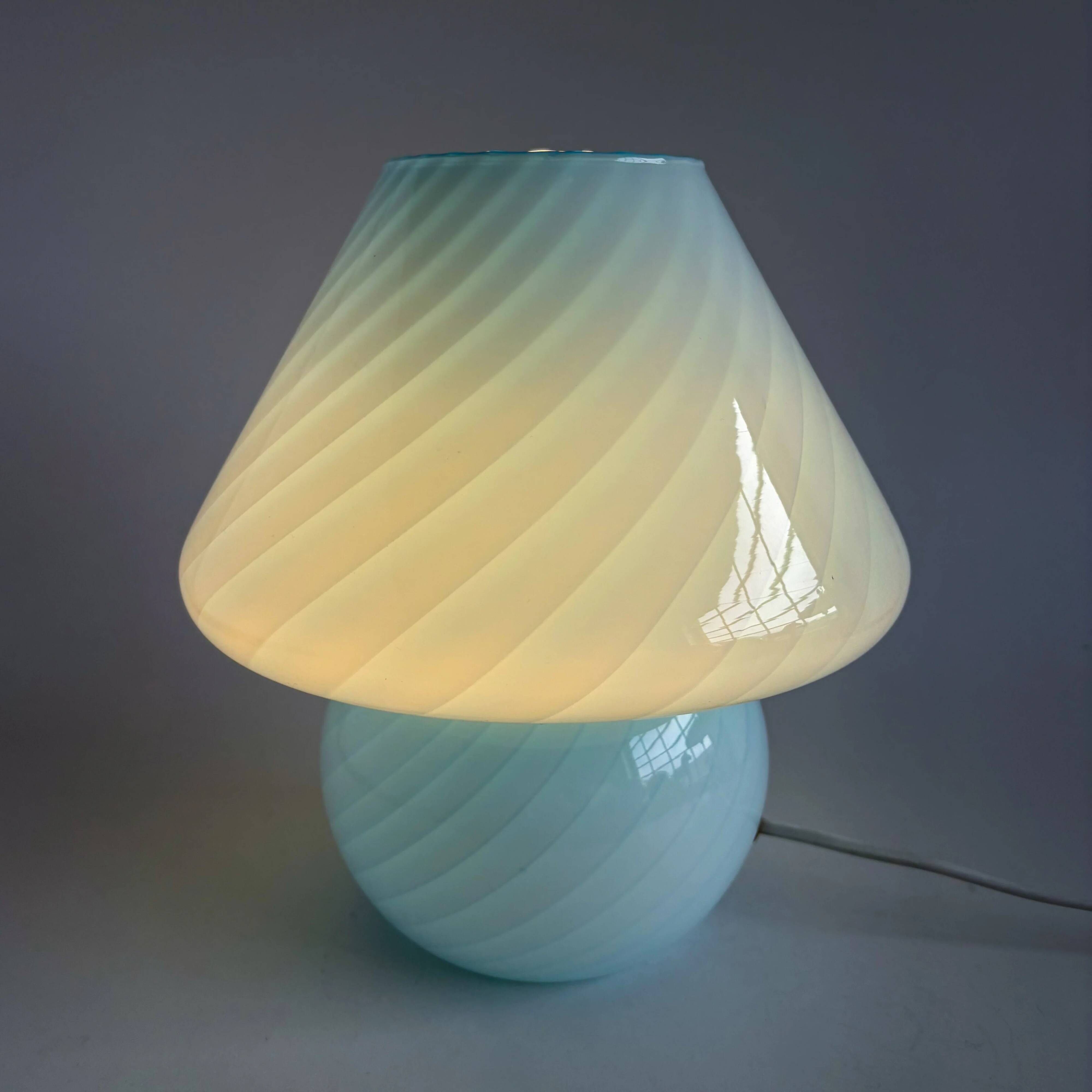 Mushroom lamp Murano 1980s