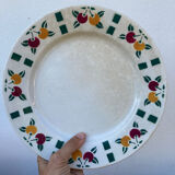 6 flat plates in white Gien ceramic with fruit patterns