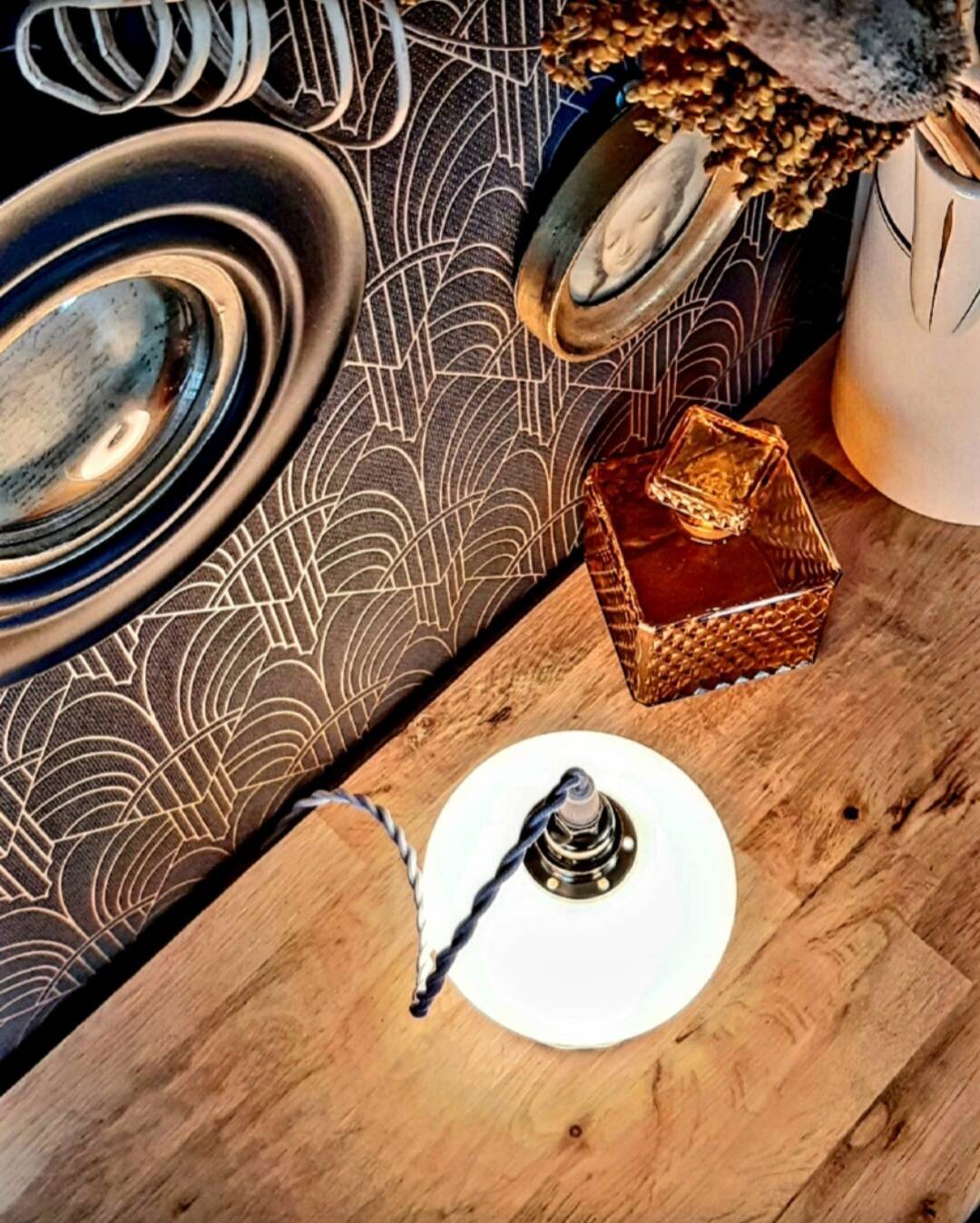 Vintage opaline portable lamp