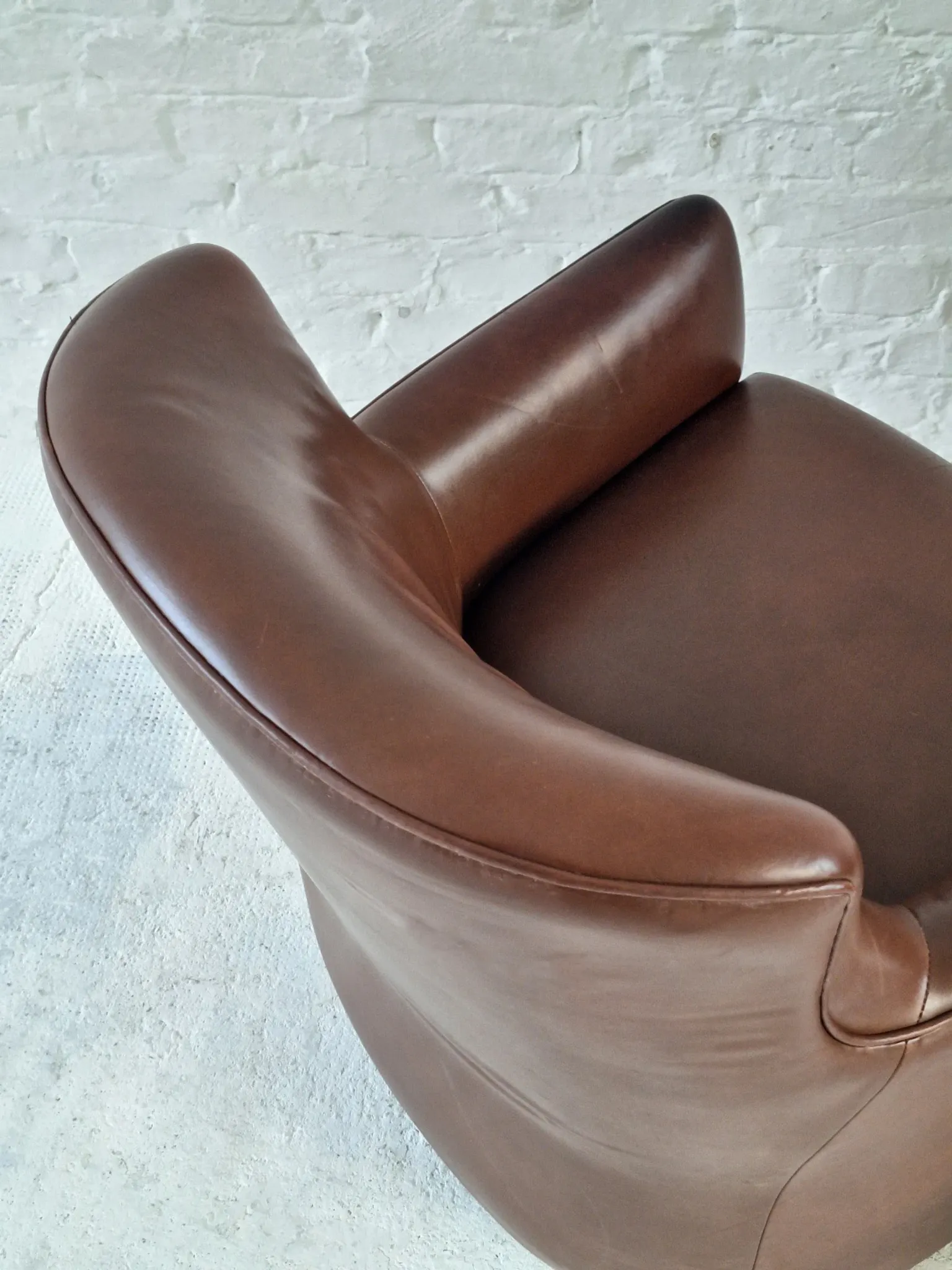 Mid century club chair in cigar-brown patinated leather, 1960s