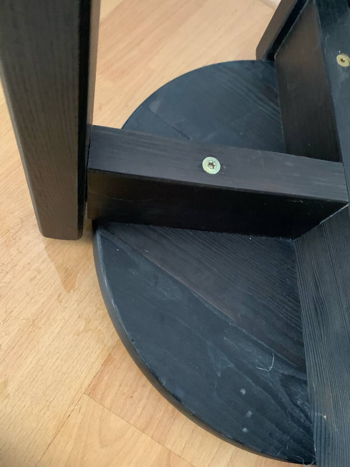 Black lacquered wooden stool