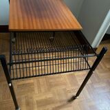 Disc table