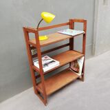 Foldable shelf