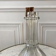 Carafe à liqueur à compartiments en verre moulé début XXème