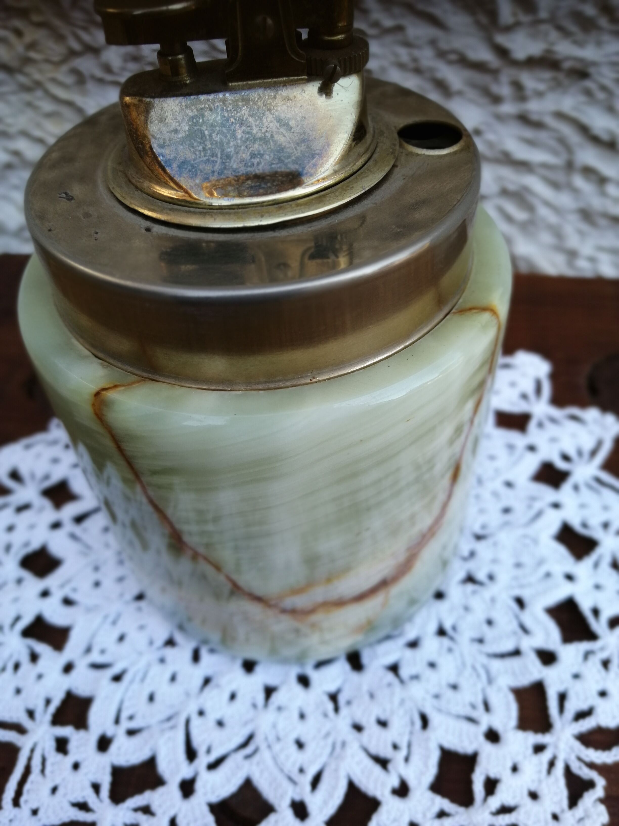 Lighter wears cigarettes